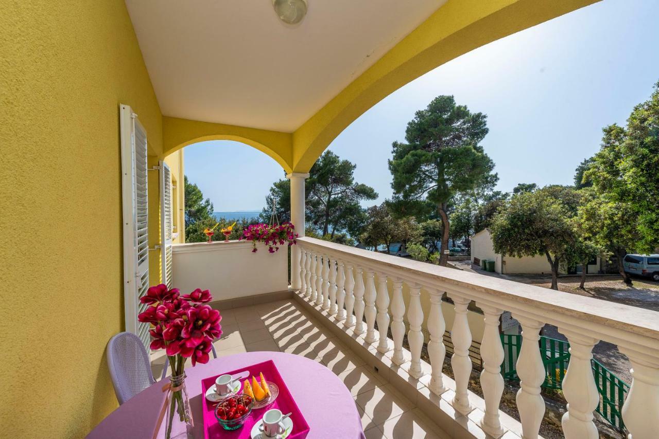 Villa Nela Petrcane Bagian luar foto