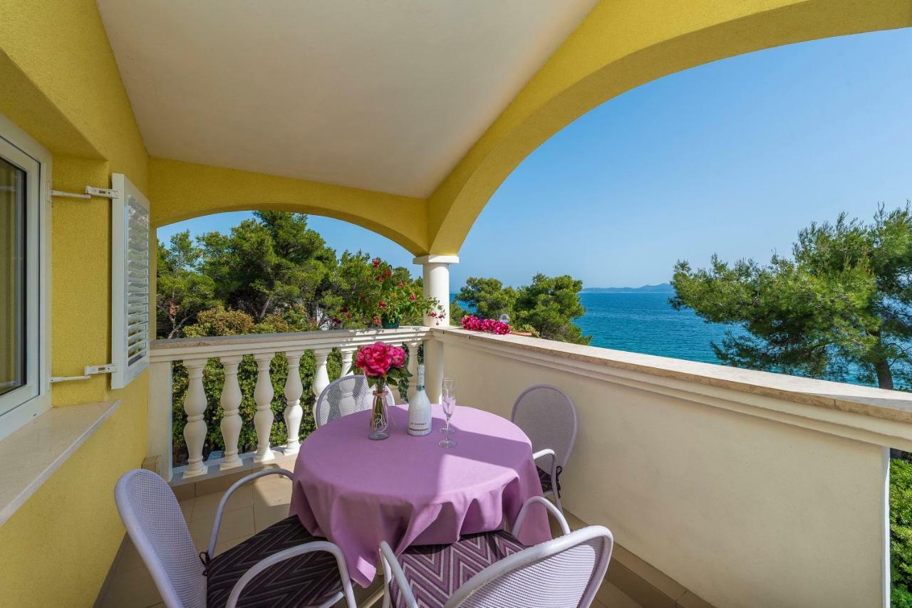 Villa Nela Petrcane Bagian luar foto